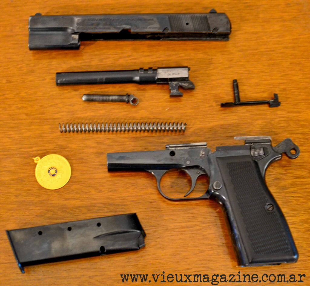 Desarme de campaña o primer escalón de la Fm hi-power.