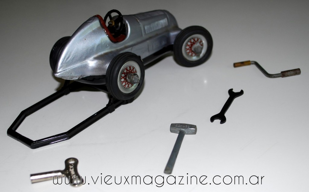  Otro Schuco de “carrera” es el Studio, Mercedes Benz  Grand Prix de 1936