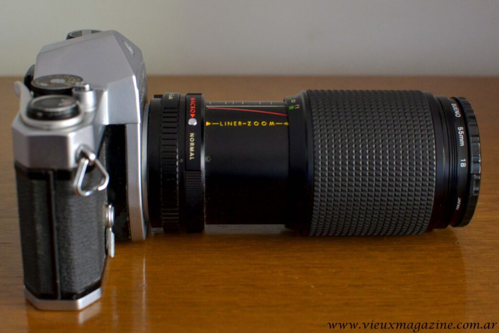 Teleobjetivo Ozunon.